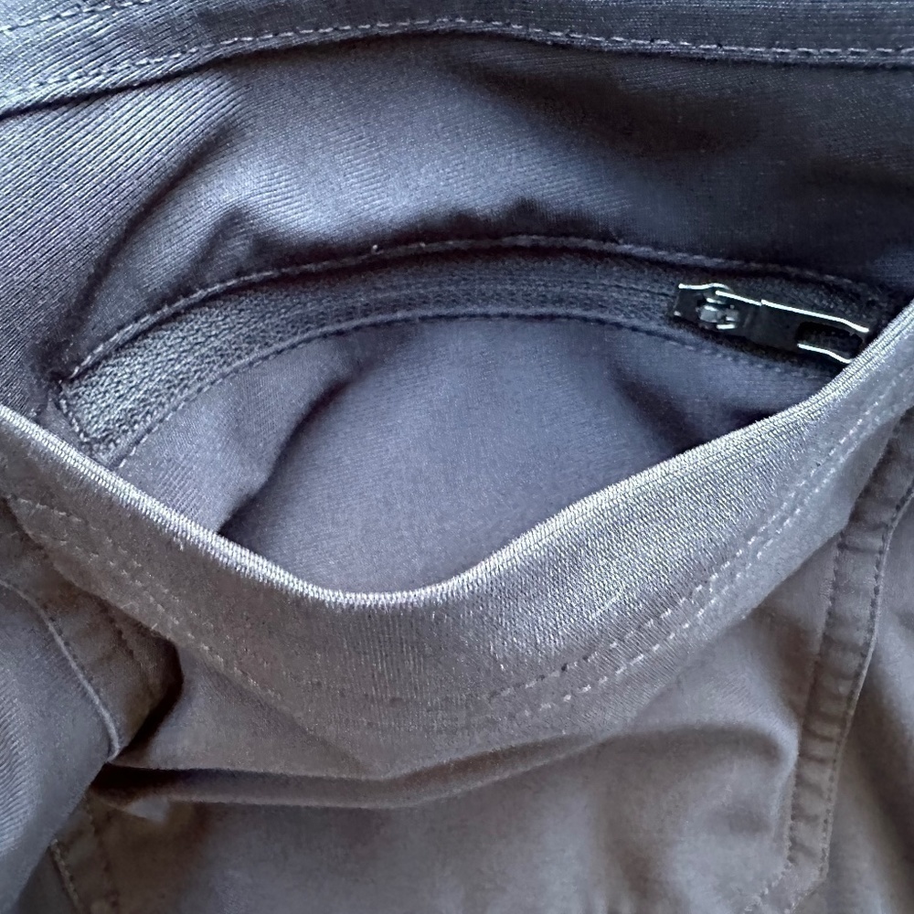 Lululemon Men’s ABC Black Pants Size 32? Inseam 30" - Picture 11 of 13